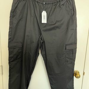 Pull-on Cargo Pants, Size M (18/20)